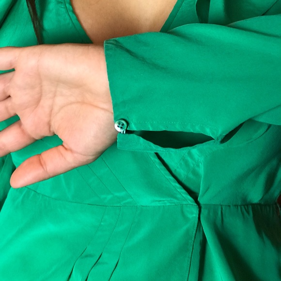 V-neck wrap blouse - Picture 7 of 7